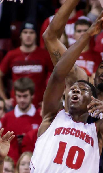 Badgers control 'chaos' in blowout win over Chattanooga